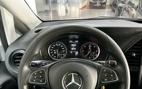 Mercedes-Benz Vito, 2020 год, 3 900 000 рублей, 15 фотография