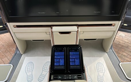 Lexus LM, 2023 год, 24 500 000 рублей, 12 фотография