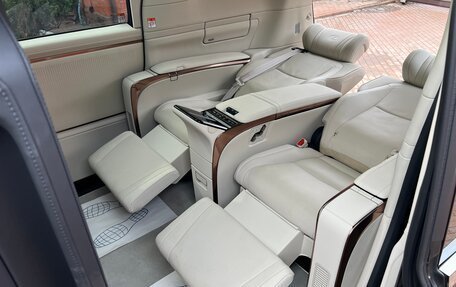 Lexus LM, 2023 год, 24 500 000 рублей, 9 фотография