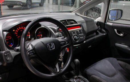 Honda Jazz II рестайлинг, 2012 год, 1 199 000 рублей, 15 фотография
