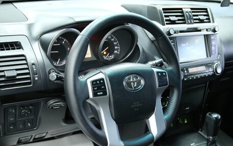 Toyota Land Cruiser Prado 150 рестайлинг 2, 2014 год, 3 733 000 рублей, 18 фотография