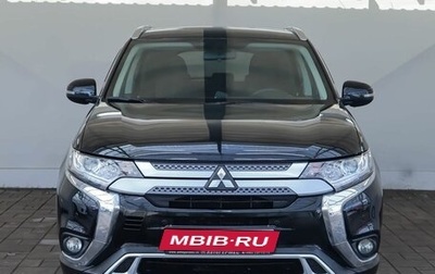 Mitsubishi Outlander III рестайлинг 3, 2021 год, 2 790 000 рублей, 1 фотография