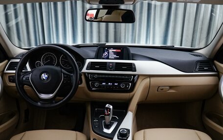 BMW 3 серия, 2016 год, 1 889 000 рублей, 6 фотография