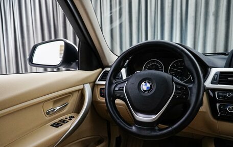 BMW 3 серия, 2016 год, 1 889 000 рублей, 9 фотография