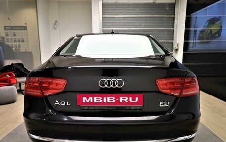 Audi A8, 2011 год, 1 700 000 рублей, 5 фотография