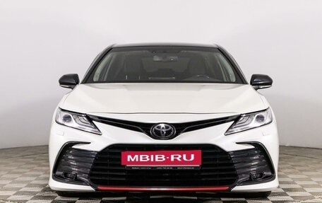 Toyota Camry, 2021 год, 3 899 789 рублей, 2 фотография