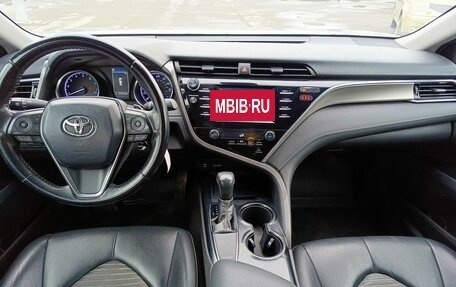 Toyota Camry, 2018 год, 2 829 000 рублей, 16 фотография