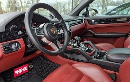 Porsche Cayenne III, 2019 год, 9 500 000 рублей, 14 фотография