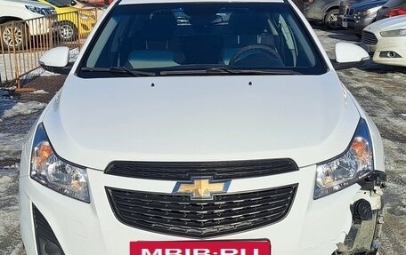 Chevrolet Cruze II, 2014 год, 904 000 рублей, 2 фотография