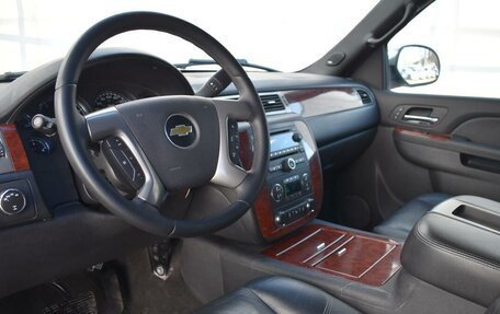Chevrolet Tahoe III, 2012 год, 2 200 000 рублей, 13 фотография