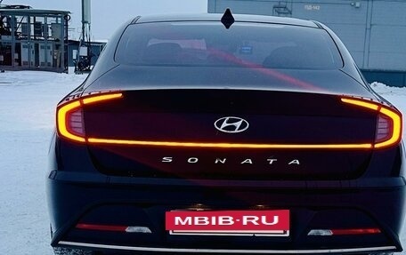 Hyundai Sonata VIII, 2019 год, 2 300 000 рублей, 5 фотография