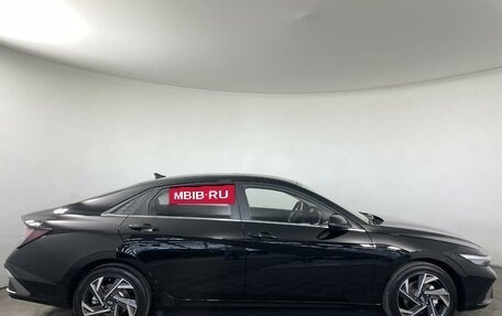 Hyundai Elantra, 2023 год, 2 430 000 рублей, 5 фотография