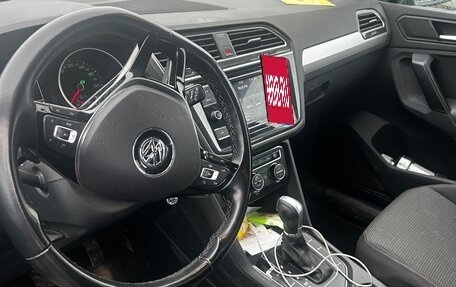 Volkswagen Tiguan II, 2018 год, 2 054 500 рублей, 4 фотография