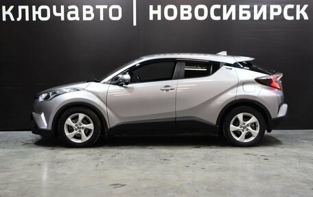 Toyota C-HR I рестайлинг, 2019 год, 2 180 000 рублей, 8 фотография