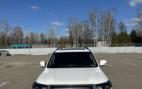 Toyota Land Cruiser 200, 2014 год, 4 480 000 рублей, 2 фотография