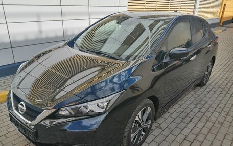 Nissan Leaf II, 2021 год, 3 100 000 рублей, 15 фотография