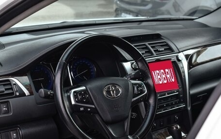 Toyota Camry, 2015 год, 2 249 000 рублей, 14 фотография