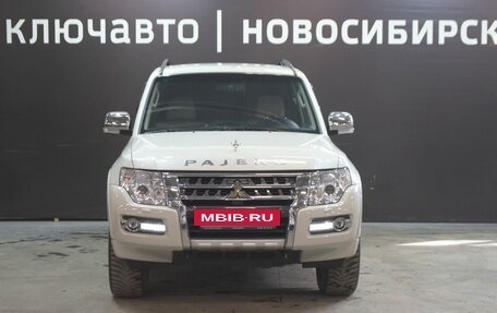 Mitsubishi Pajero IV, 2019 год, 4 090 000 рублей, 2 фотография