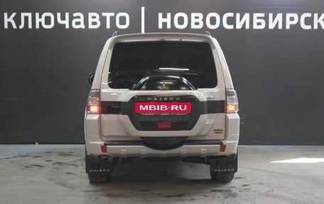 Mitsubishi Pajero IV, 2019 год, 4 090 000 рублей, 6 фотография