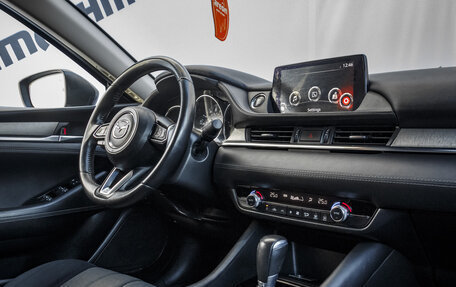 Mazda 6, 2018 год, 2 290 000 рублей, 22 фотография