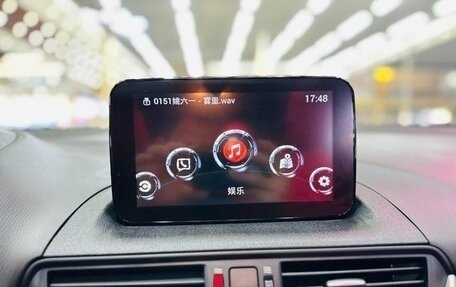 Mazda CX-4, 2019 год, 1 850 000 рублей, 15 фотография