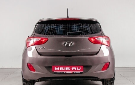 Hyundai i30 II рестайлинг, 2013 год, 1 233 120 рублей, 12 фотография