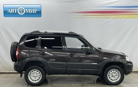 Chevrolet Niva I рестайлинг, 2009 год, 550 000 рублей, 4 фотография