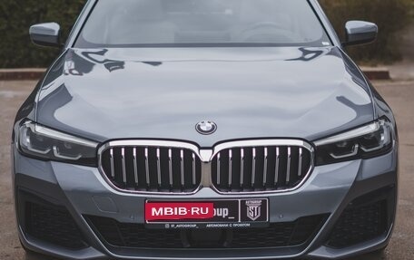 BMW 5 серия, 2020 год, 6 199 000 рублей, 2 фотография