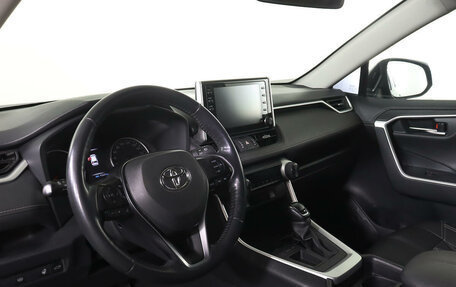 Toyota RAV4, 2019 год, 3 099 000 рублей, 16 фотография