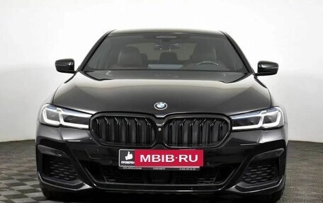 BMW 5 серия, 2020 год, 5 590 000 рублей, 2 фотография
