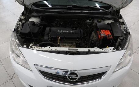Opel Astra J, 2012 год, 890 000 рублей, 10 фотография