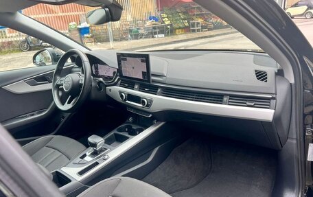 Audi A4, 2023 год, 4 500 000 рублей, 2 фотография