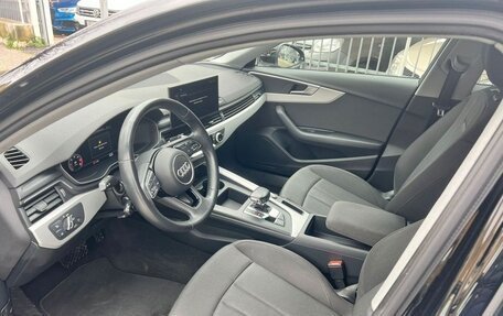 Audi A4, 2023 год, 4 500 000 рублей, 9 фотография