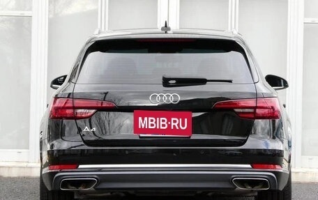 Audi A4, 2019 год, 1 498 800 рублей, 5 фотография