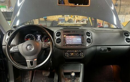 Volkswagen Tiguan I, 2012 год, 1 950 000 рублей, 2 фотография