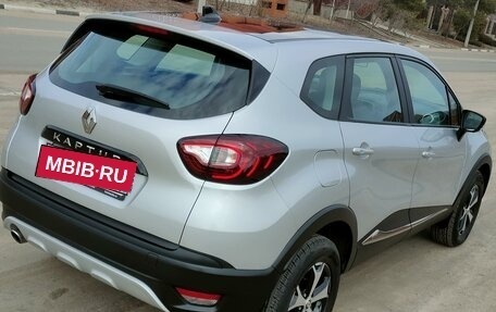 Renault Kaptur I рестайлинг, 2021 год, 1 730 000 рублей, 8 фотография