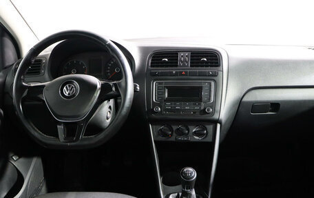 Volkswagen Polo VI (EU Market), 2015 год, 850 000 рублей, 12 фотография