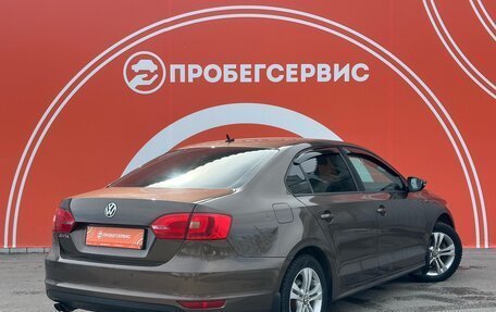 Volkswagen Jetta VI, 2011 год, 930 000 рублей, 5 фотография