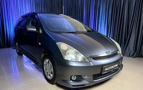 Toyota Wish II, 2005 год, 999 000 рублей, 3 фотография