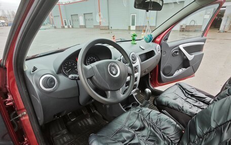 Renault Sandero II рестайлинг, 2013 год, 720 000 рублей, 2 фотография