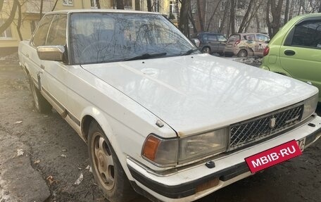 Toyota Chaser IV, 1989 год, 285 000 рублей, 3 фотография
