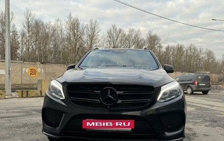 Mercedes-Benz GLE, 2017 год, 4 500 000 рублей, 4 фотография