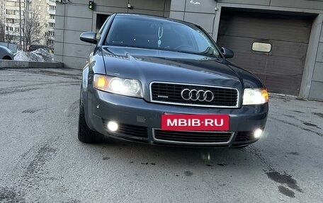 Audi A4, 2002 год, 650 000 рублей, 2 фотография