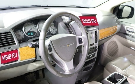 Chrysler Voyager IV, 2008 год, 1 190 000 рублей, 15 фотография
