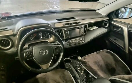 Toyota RAV4, 2013 год, 2 120 000 рублей, 6 фотография