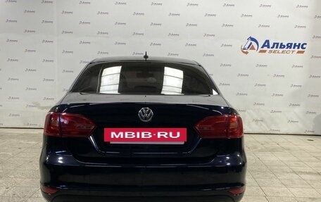 Volkswagen Jetta VI, 2011 год, 1 170 000 рублей, 4 фотография