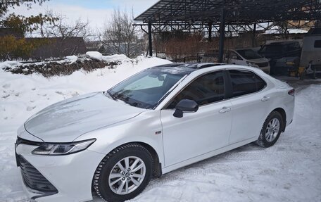 Toyota Camry, 2019 год, 3 400 000 рублей, 1 фотография