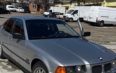 BMW 3 серия, 1995 год, 360 000 рублей, 1 фотография