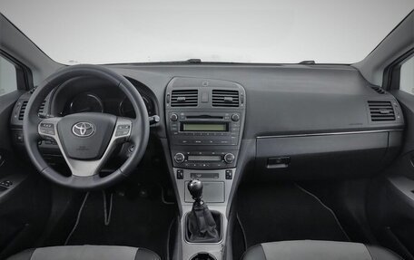 Toyota Avensis III рестайлинг, 2010 год, 1 150 000 рублей, 5 фотография