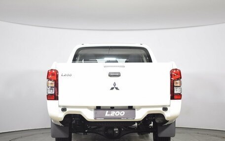 Mitsubishi L200 IV рестайлинг, 2022 год, 4 750 000 рублей, 5 фотография